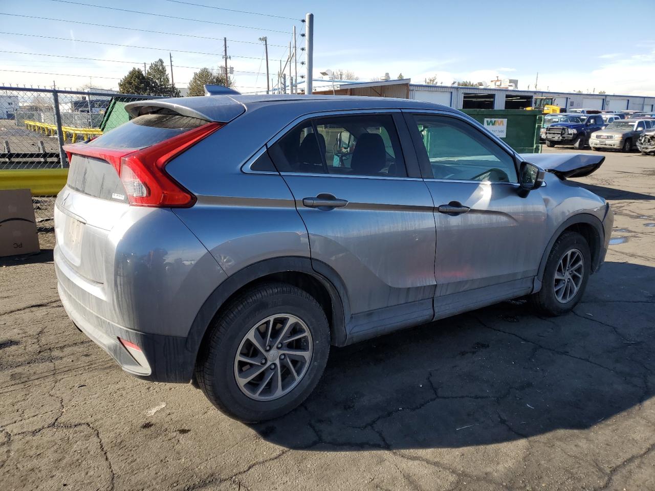 2020 Mitsubishi Eclipse - Image 3