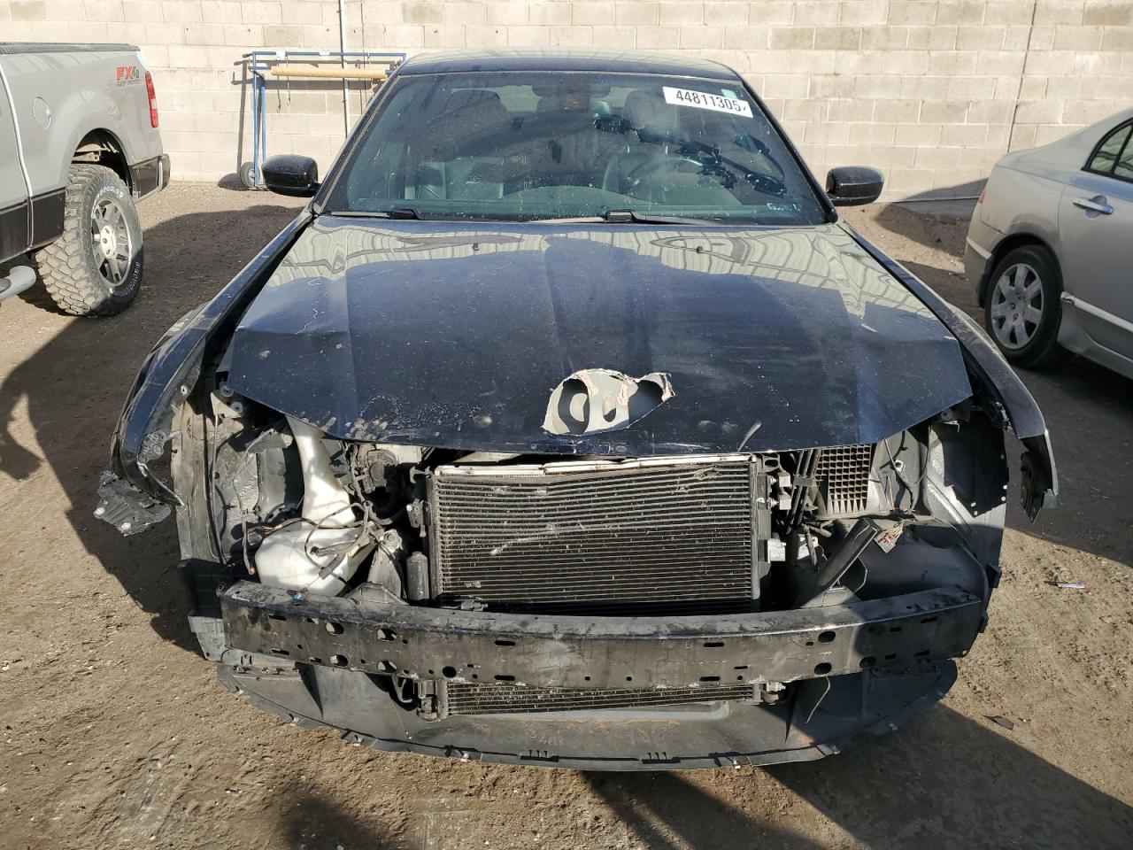 2016 Chrysler 300 - Image 5