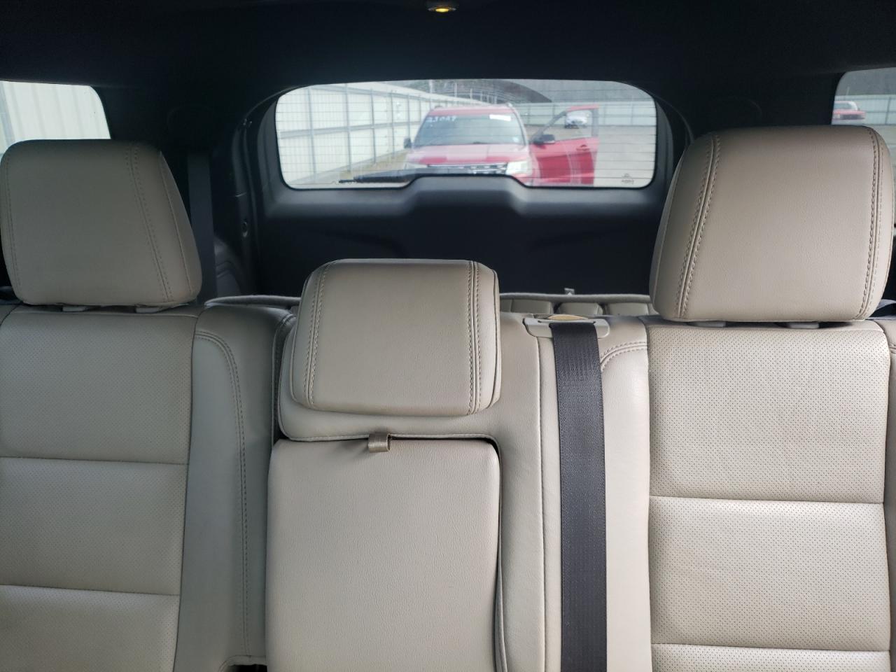 2015 Ford Explorer - Image 10