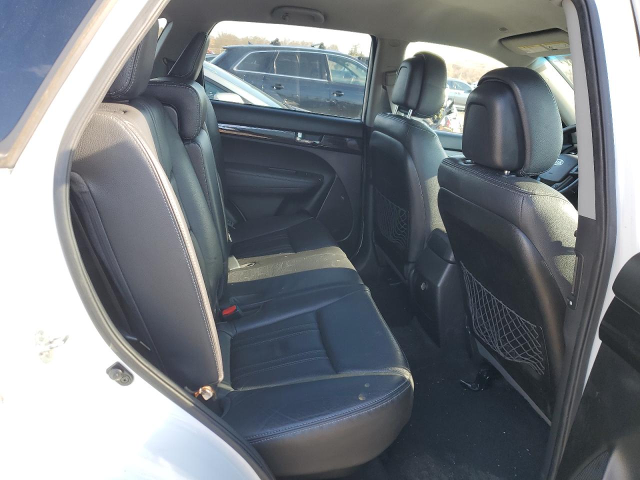 2012 Kia Sorento - Image 11