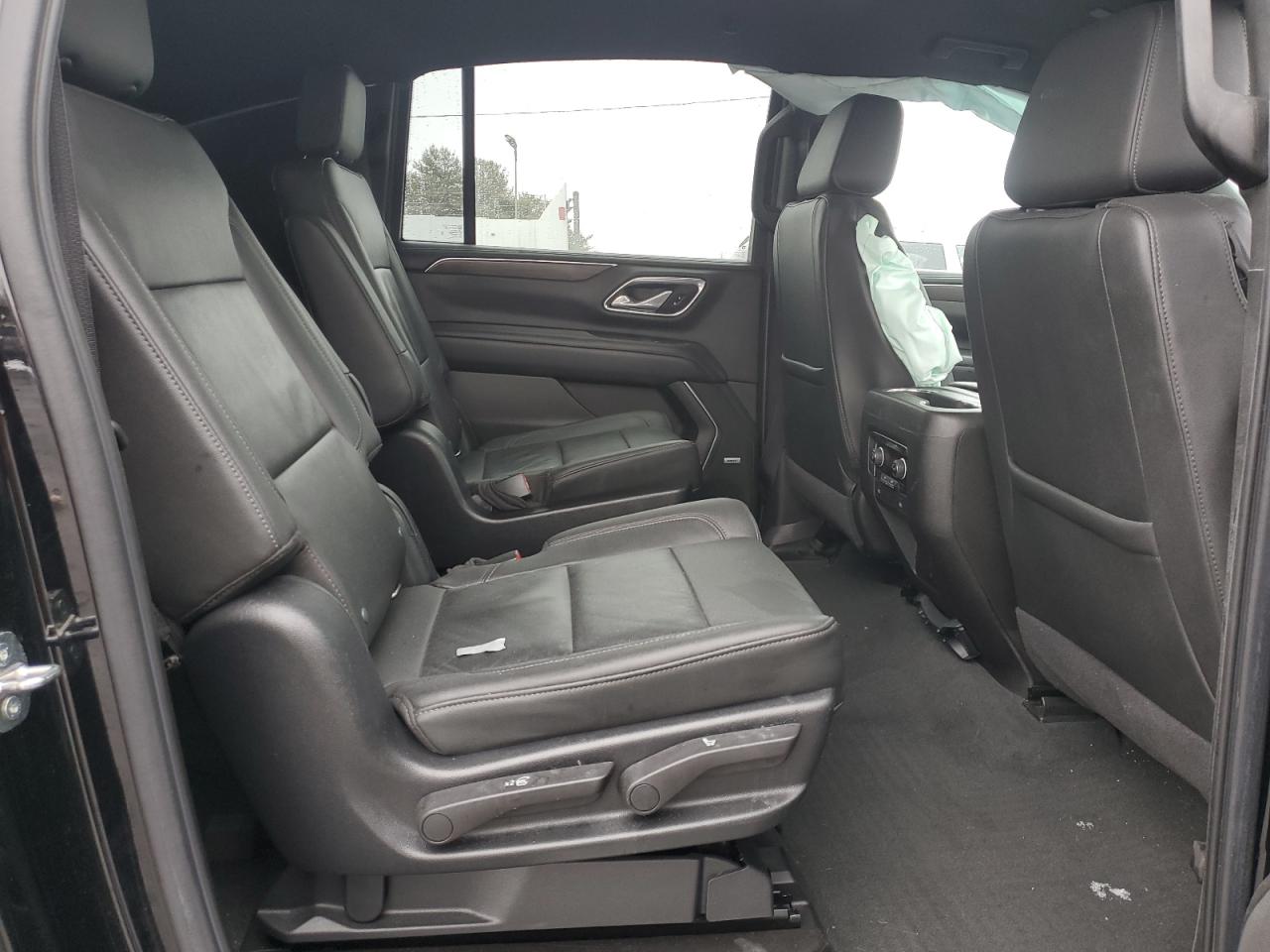 2021 Chevrolet Suburban K1500 Lt VIN: 1GNSKCKD9MR377598 Lot: 44597275