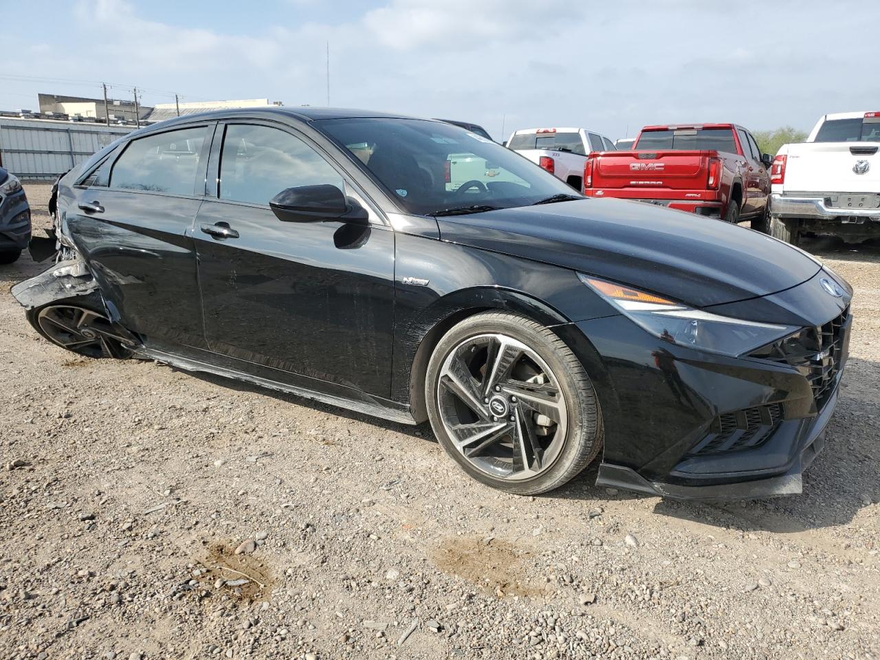 2023 Hyundai Elantra - Image 4