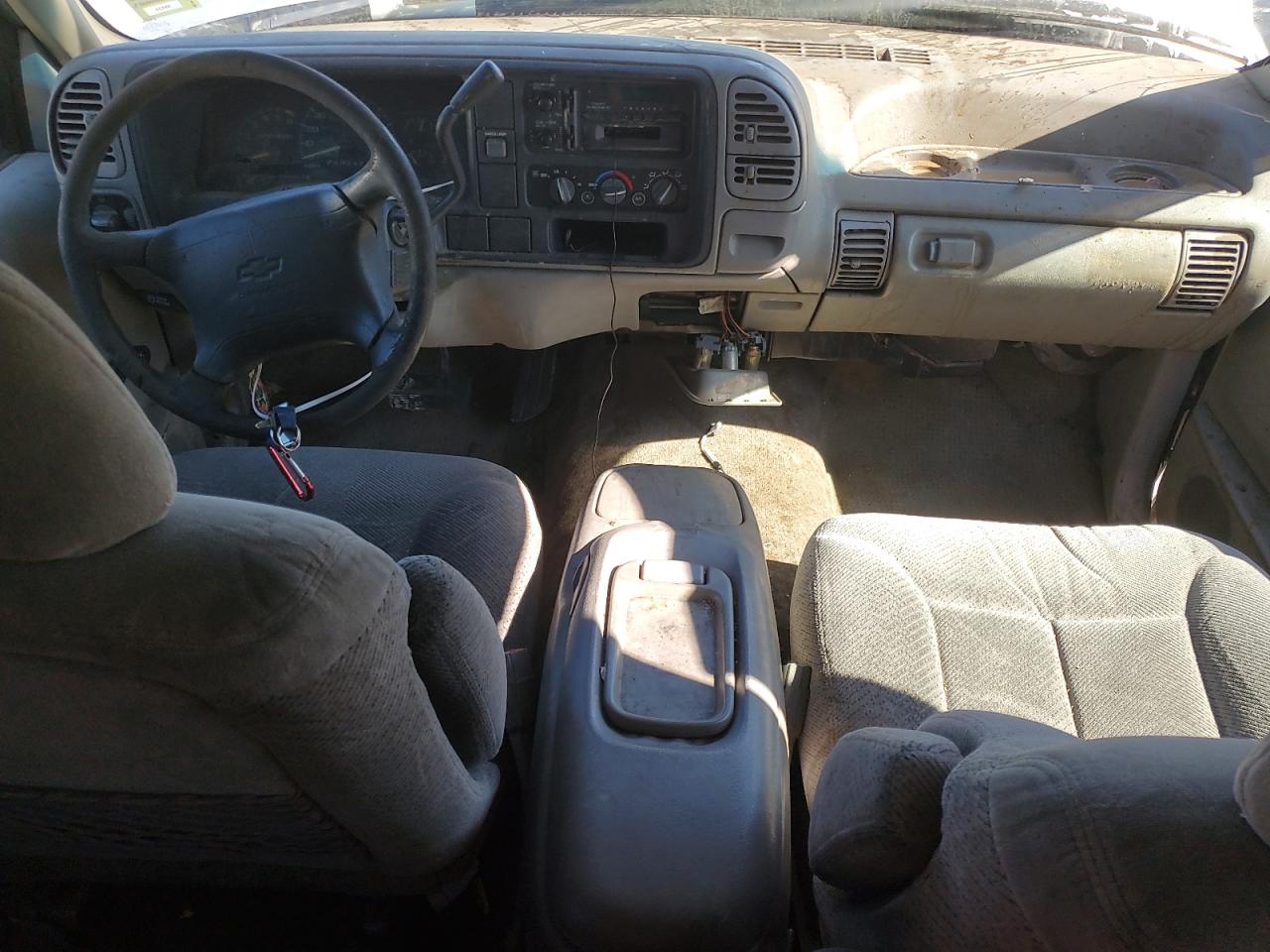 1996 Chevrolet GMT-400 - Image 8