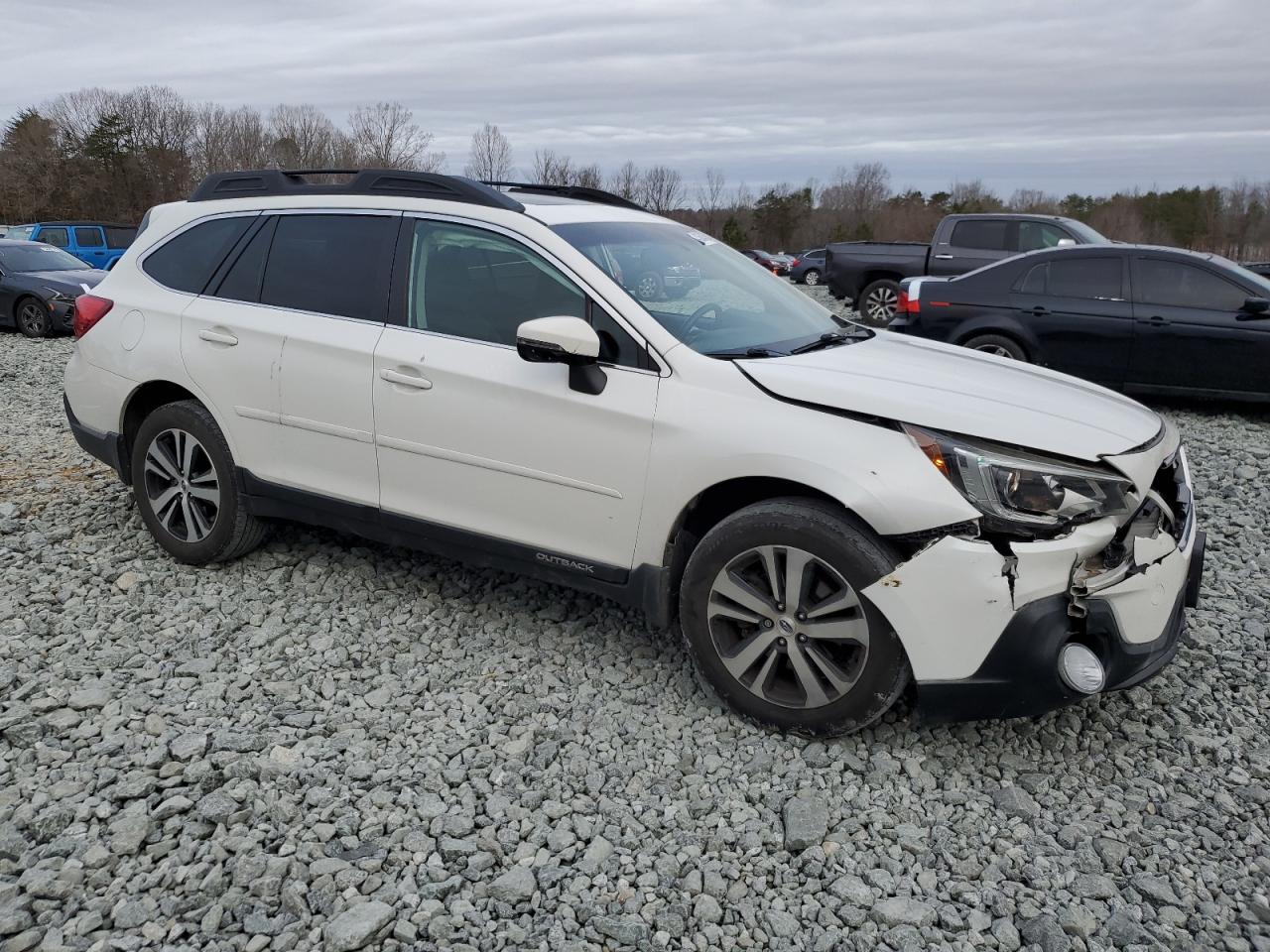 2018 Subaru Outback - Image 4