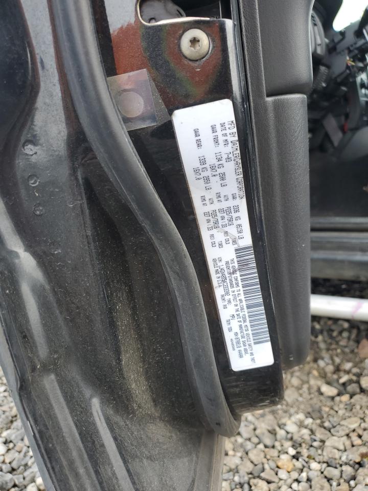 2004 Jeep Grand Cherokee - Image 15