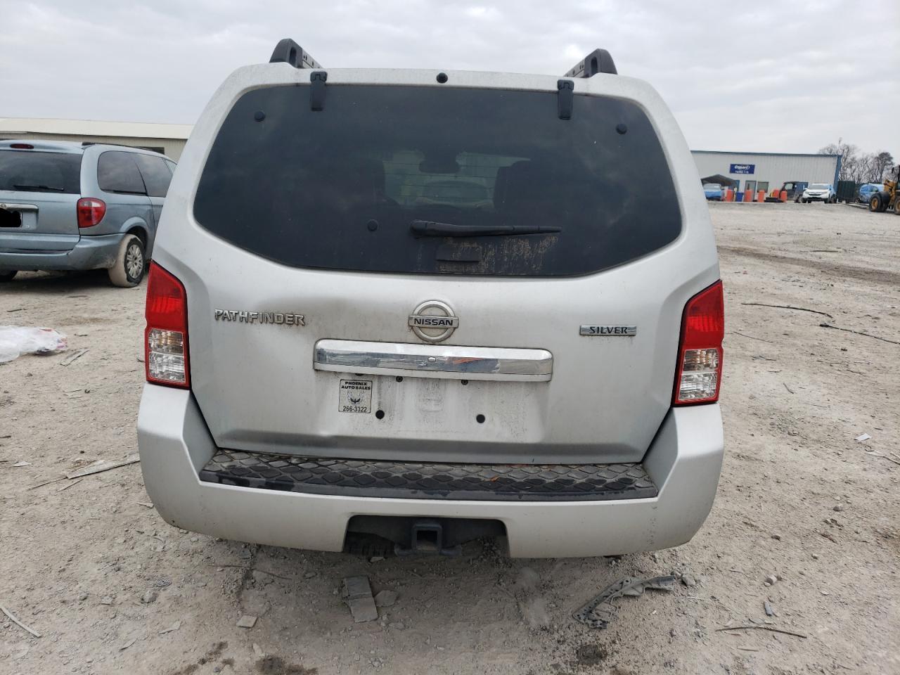 2012 Nissan Pathfinder - Image 6