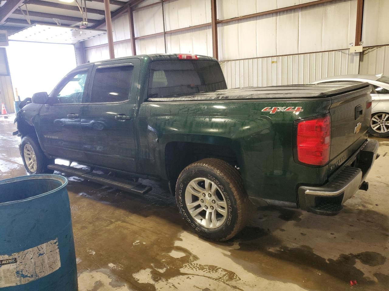 2015 Chevrolet Silverado - Image 2