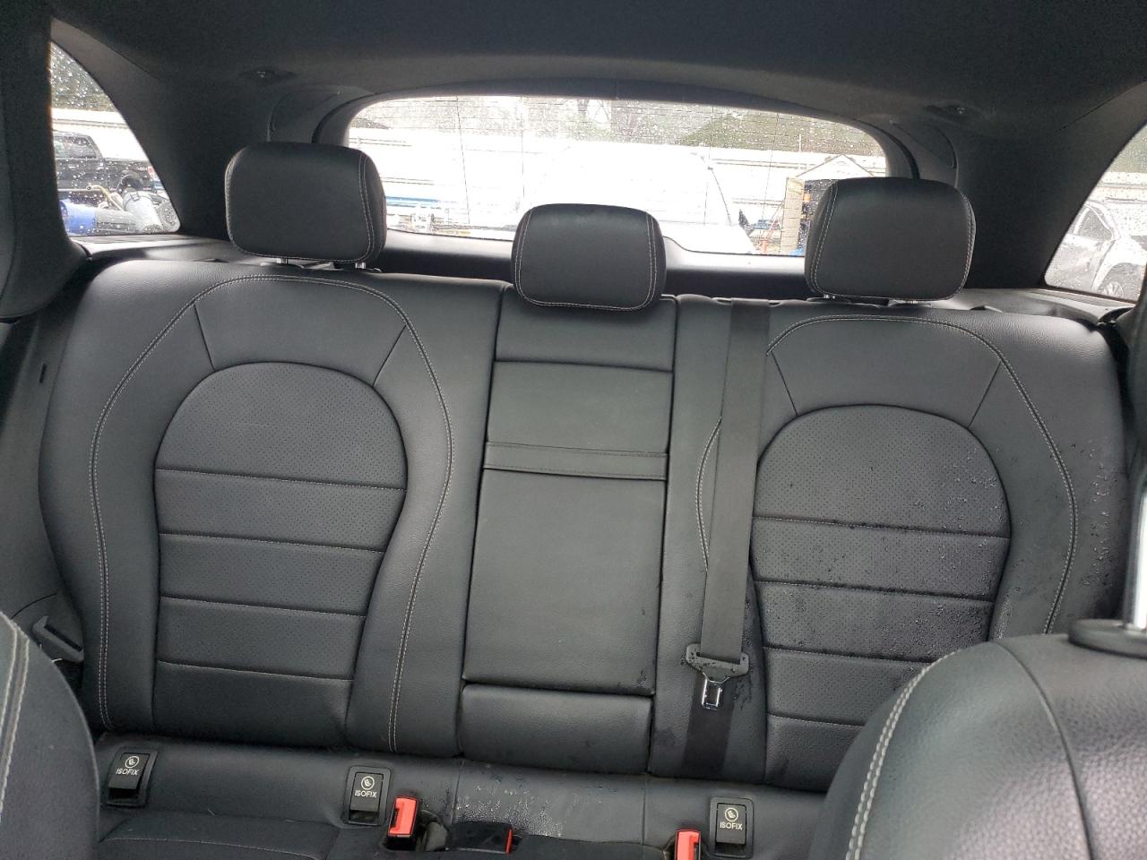 2018 Mercedes-Benz GLC - Image 10