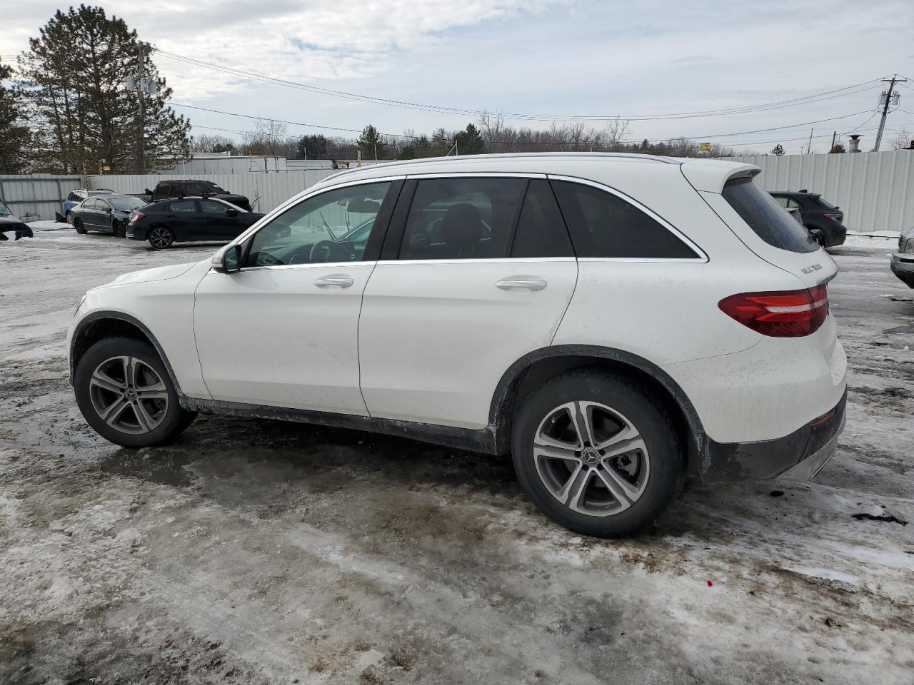 2019 Mercedes-Benz GLC - Image 2