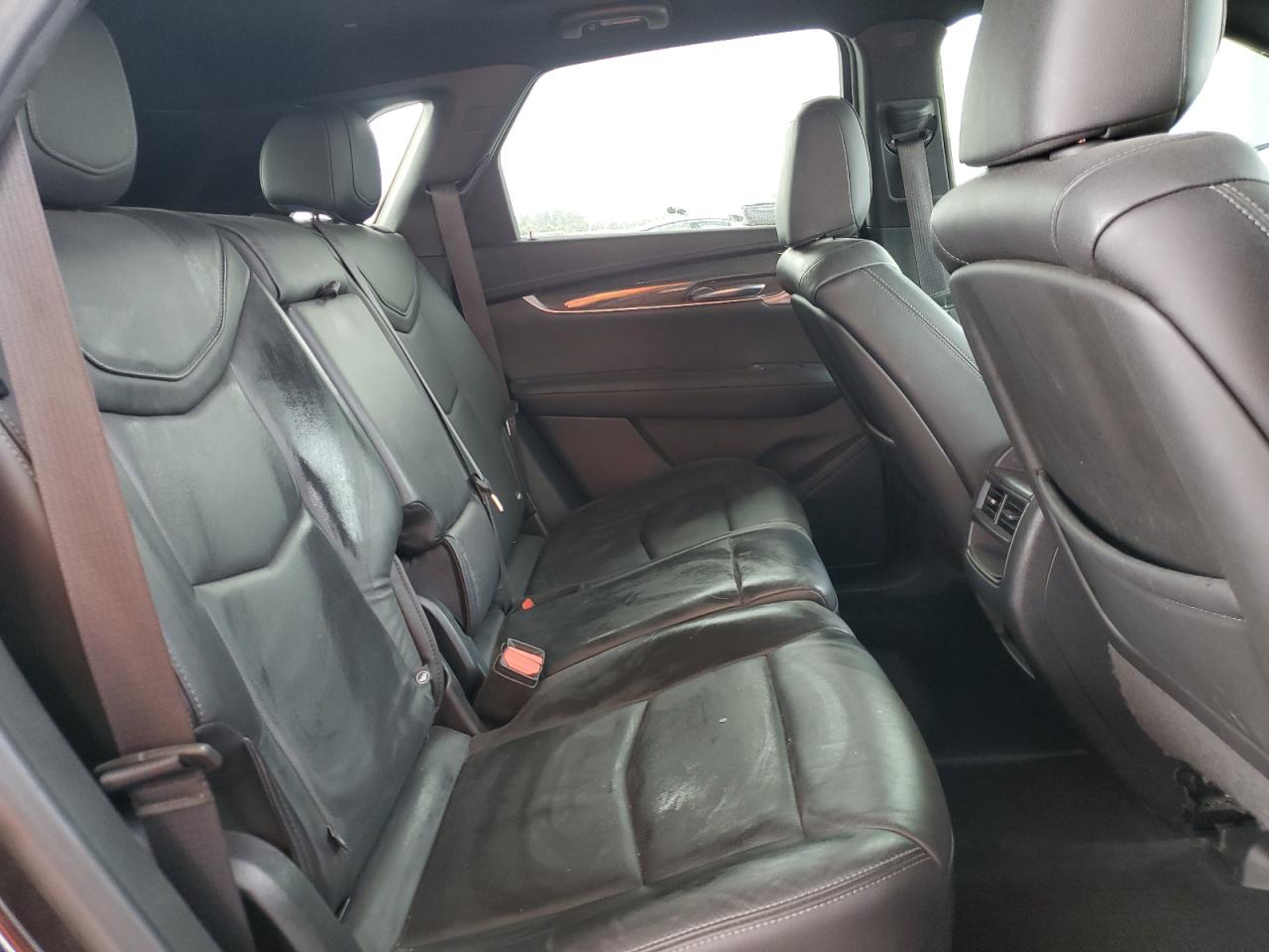 2020 Cadillac XT5 - Image 11