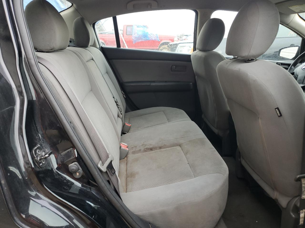 2012 Nissan Sentra - Image 10