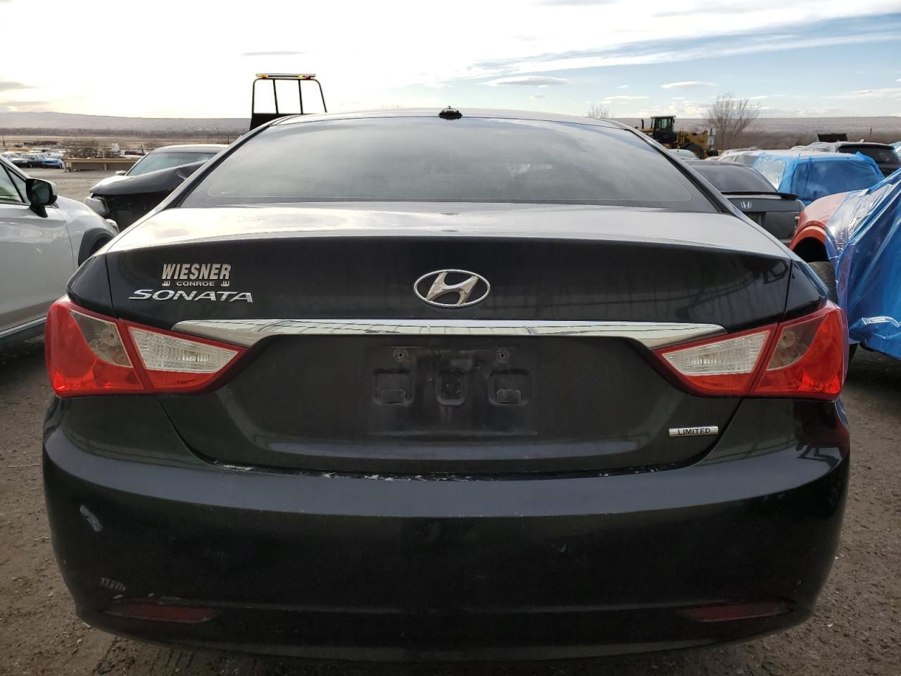 2011 Hyundai Sonata - Image 6