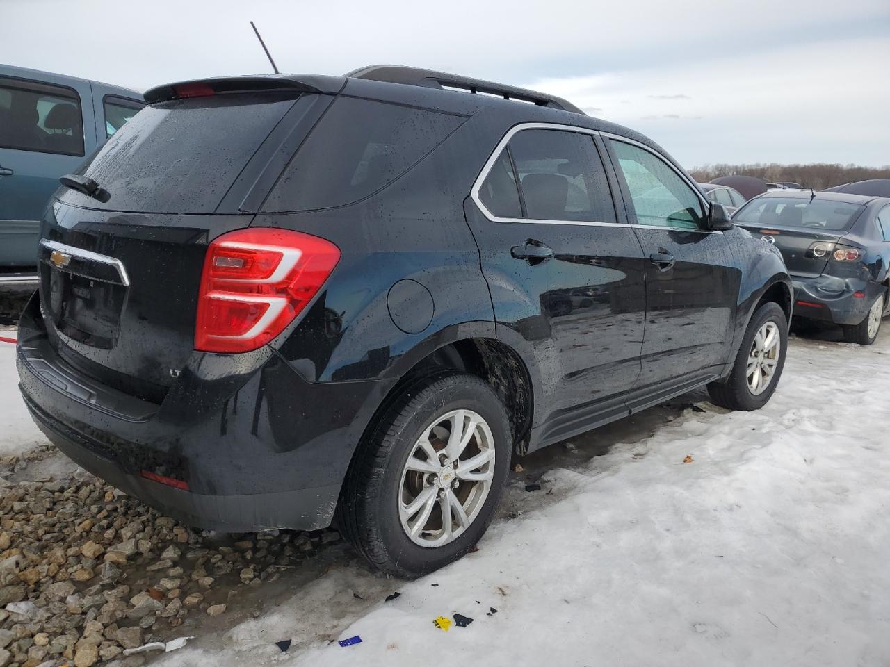 2017 Chevrolet Equinox - Image 3