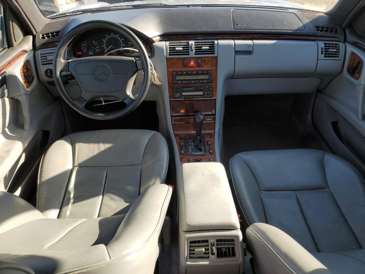 1998 Mercedes-Benz E-klasse - Image 8