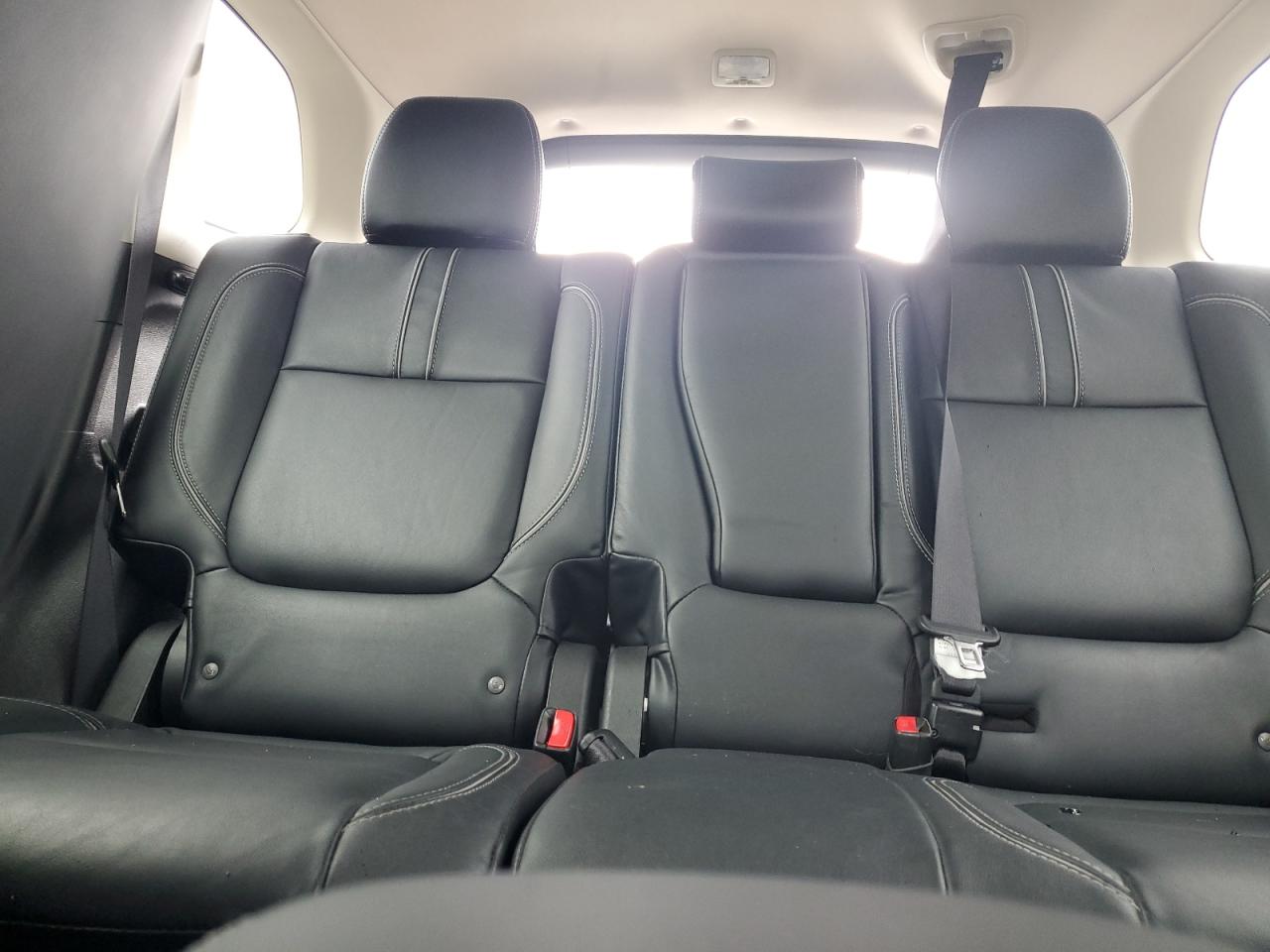 2018 Mitsubishi Outlander - Image 10