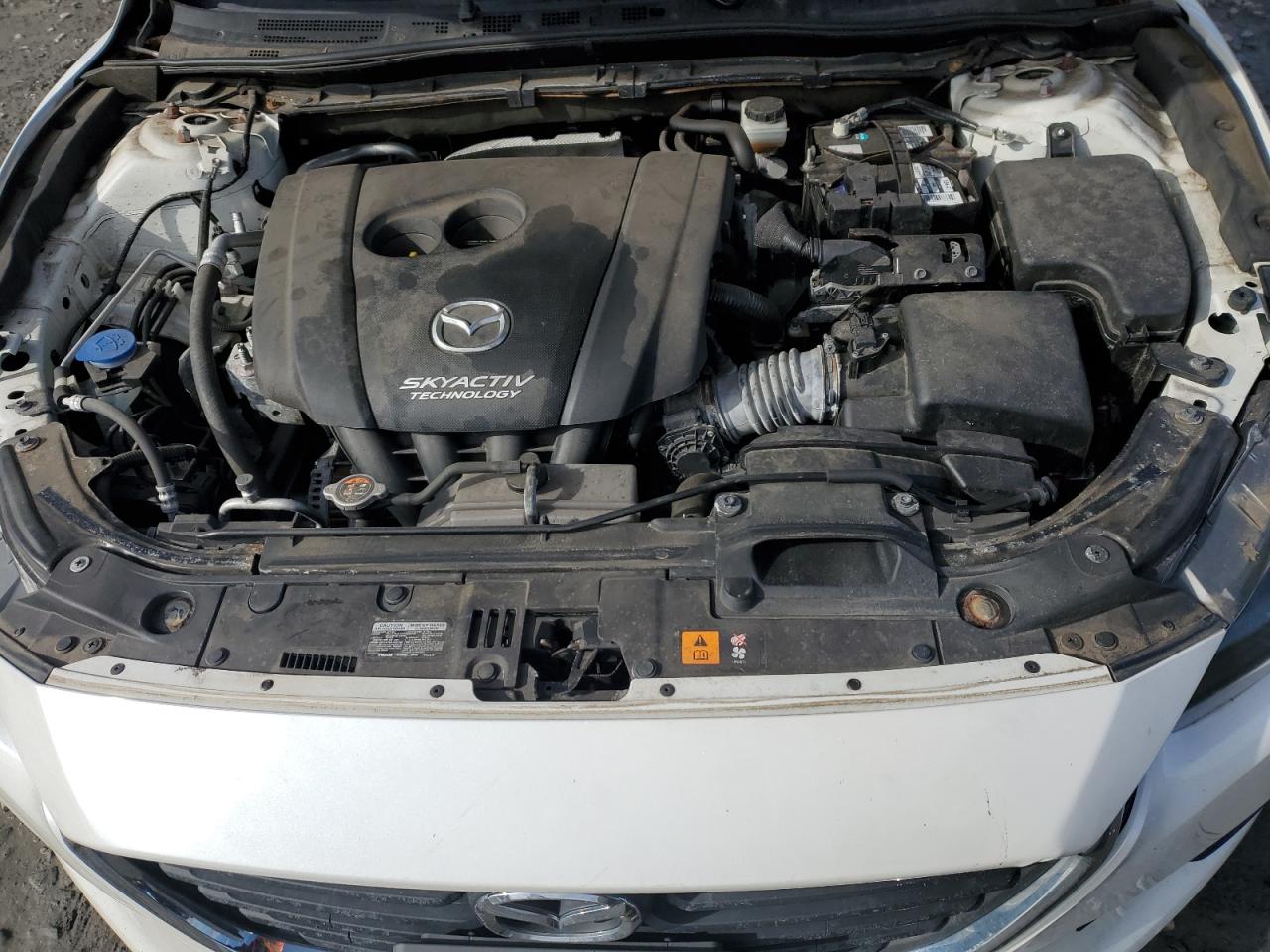 2017 Mazda 3 - Image 11