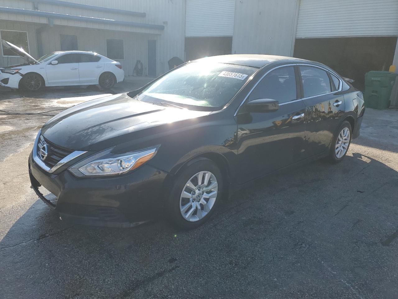 2016 Nissan Altima 2.5 for Sale in Fort Pierce, FL - Rear End