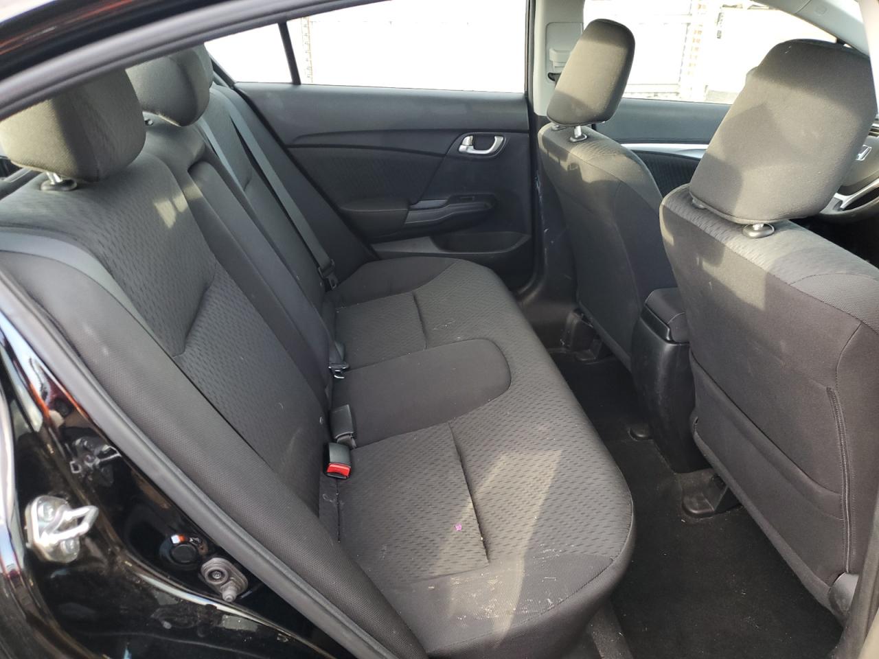 2015 Honda Civic - Image 10