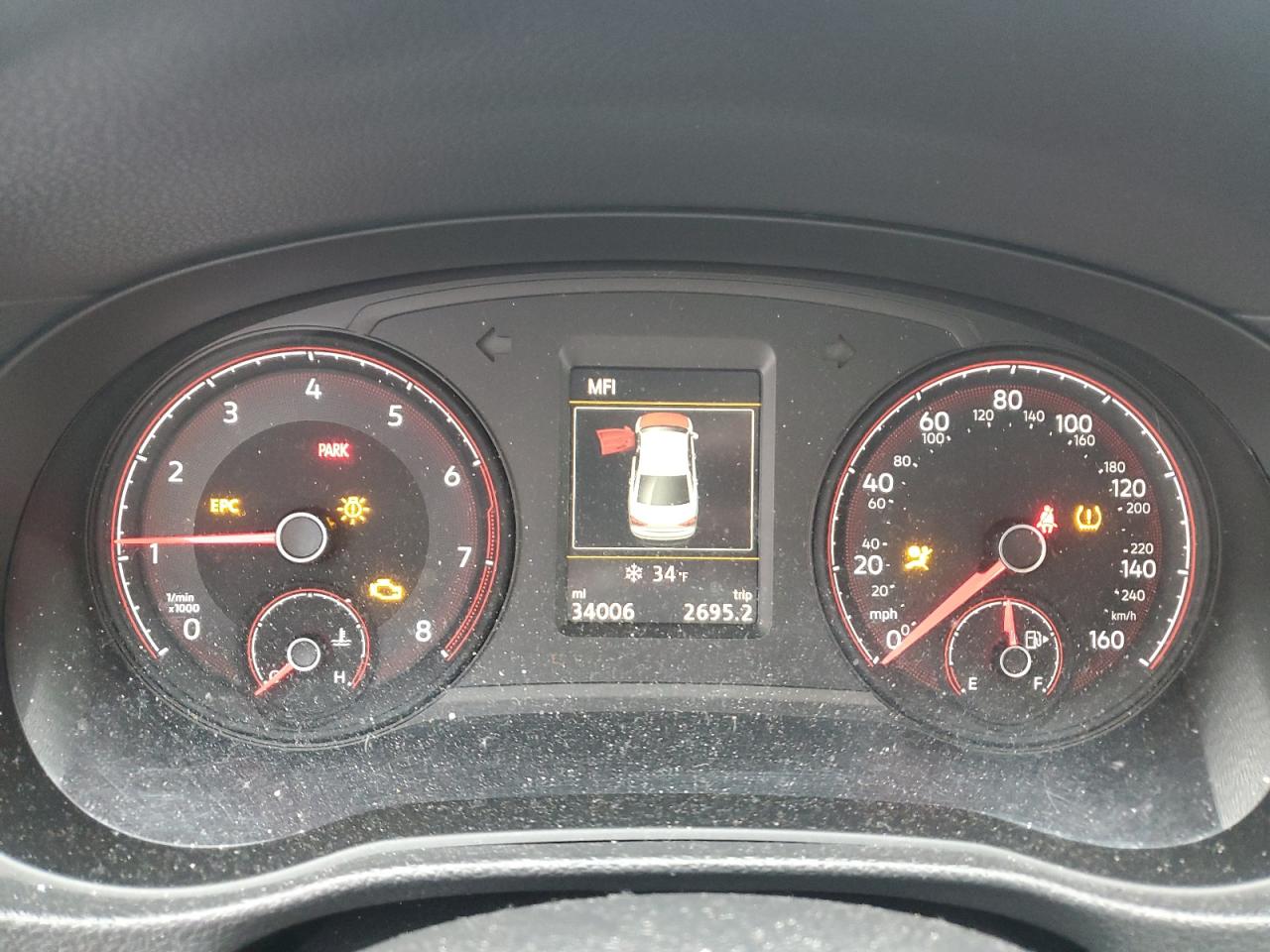 2020 Volkswagen Passat - Image 9