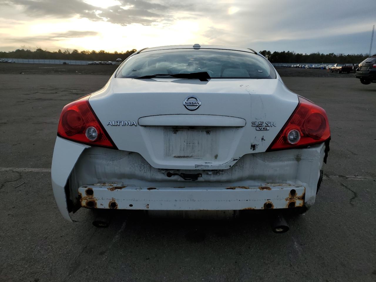 2011 Nissan Altima - Image 6