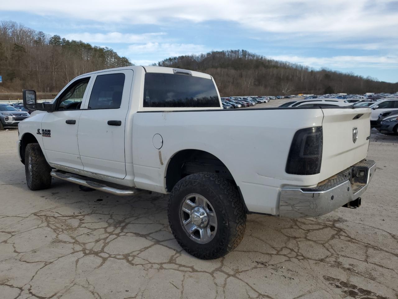 2015 RAM 2500 - Image 2