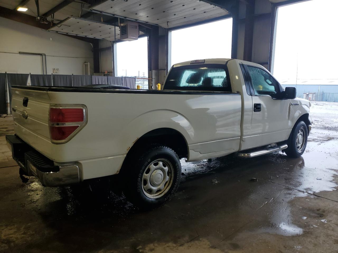 2011 Ford F-150 - Image 3