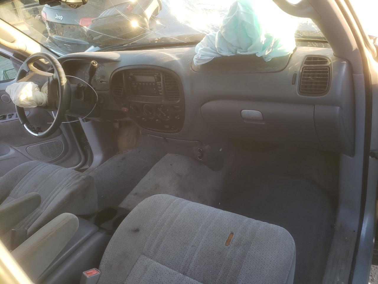 2000 Toyota Tundra - Image 8