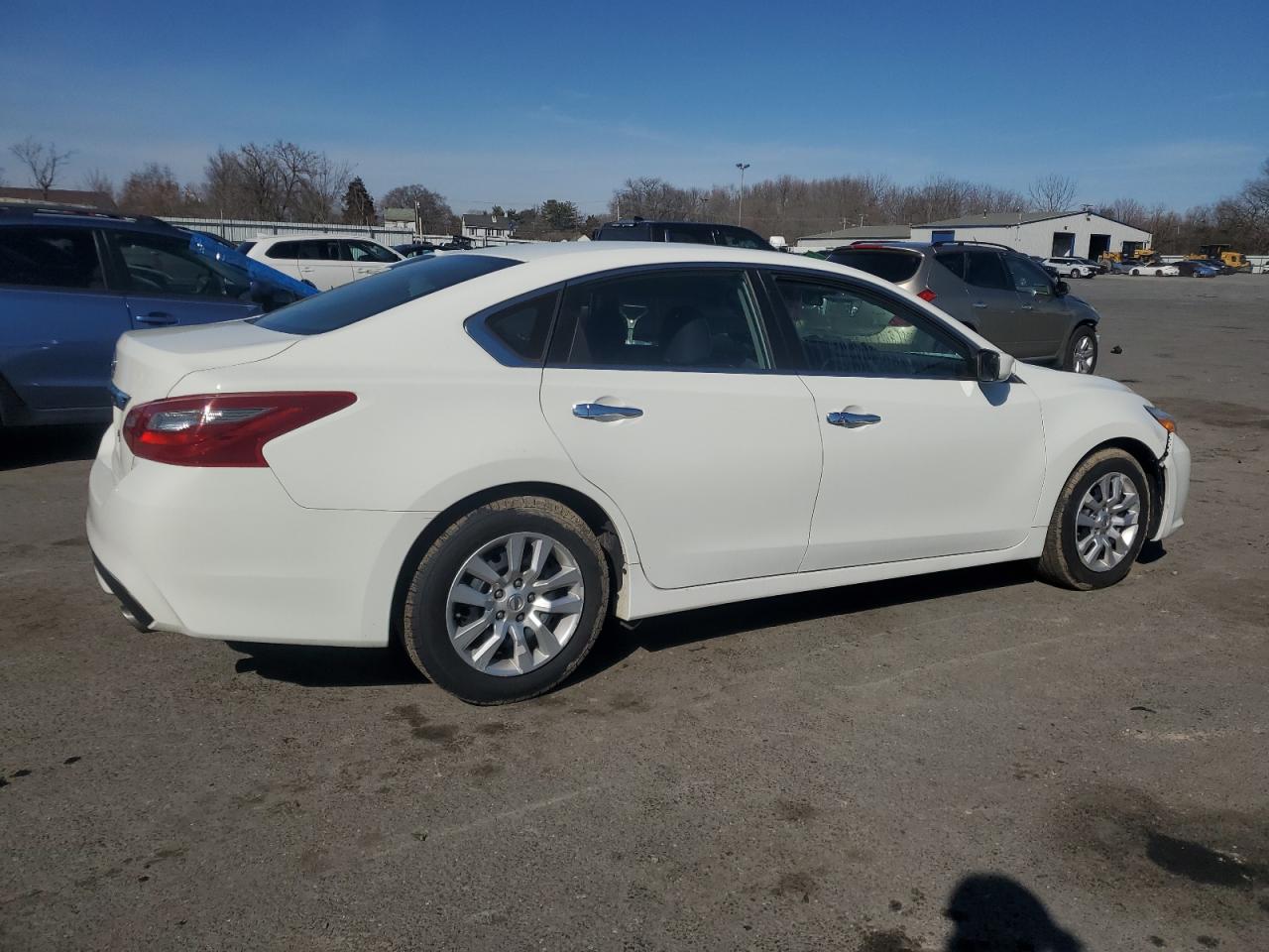 2018 Nissan Altima - Image 3