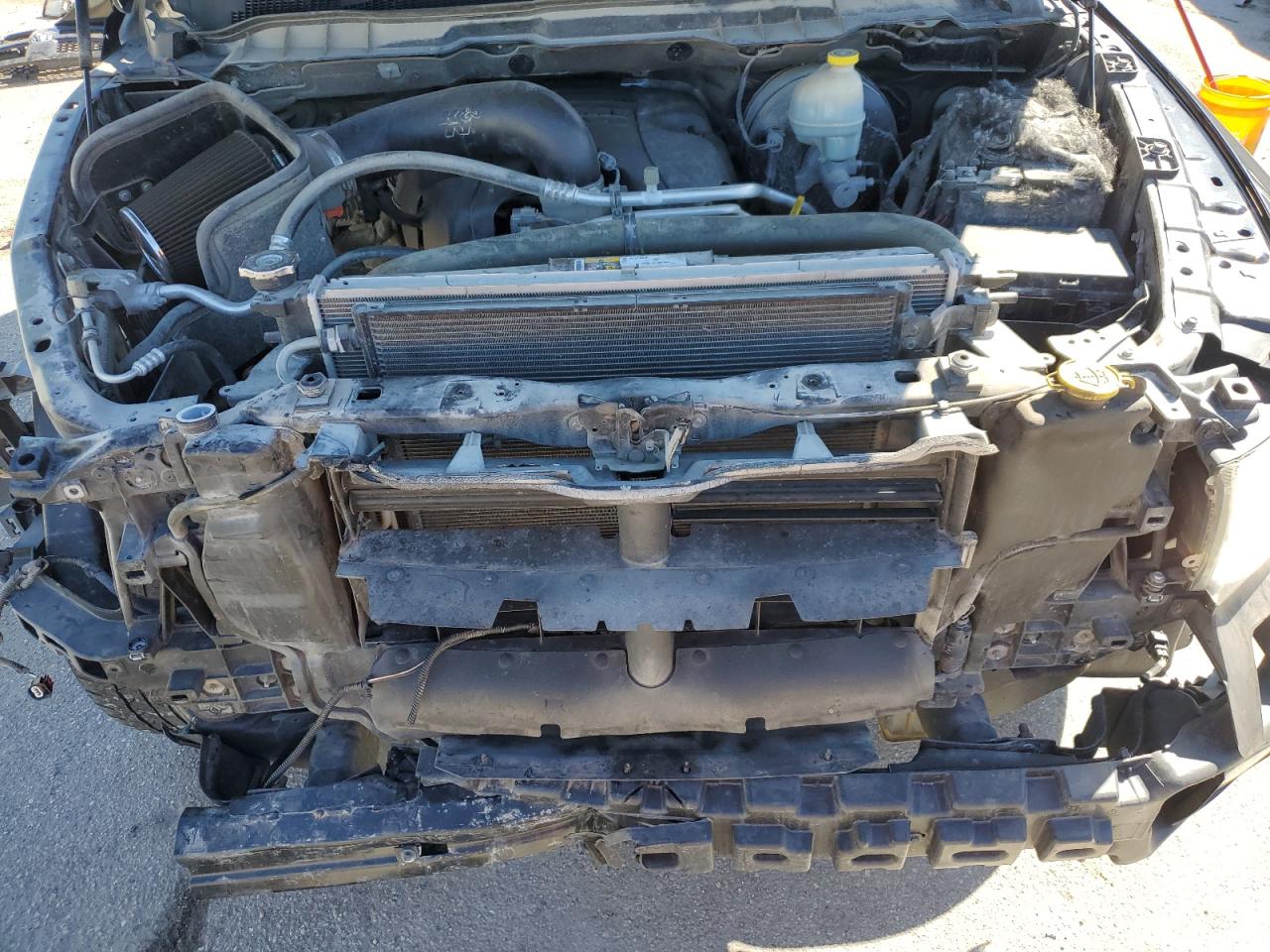 2015 RAM 1500 - Image 11