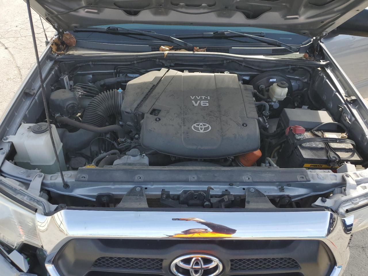 2014 Toyota Tacoma - Image 11