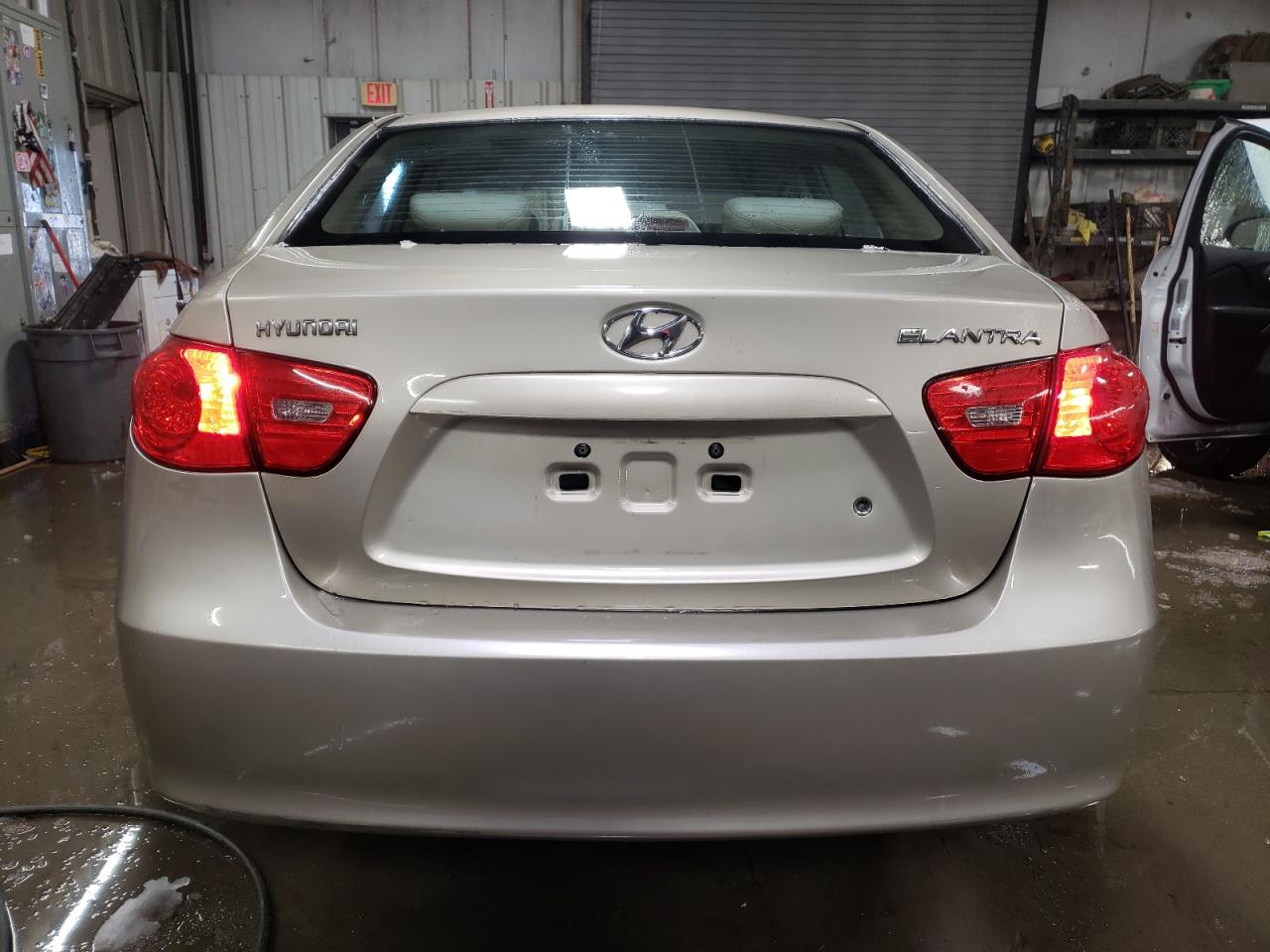2007 Hyundai Elantra - Image 6