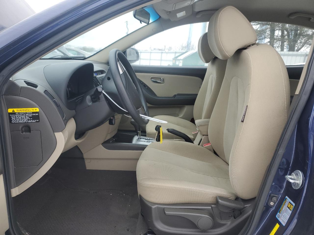 2010 Hyundai Elantra - Image 7
