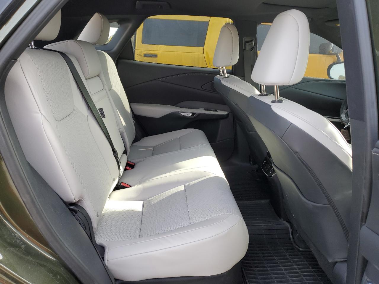 2023 Lexus RX - Image 10