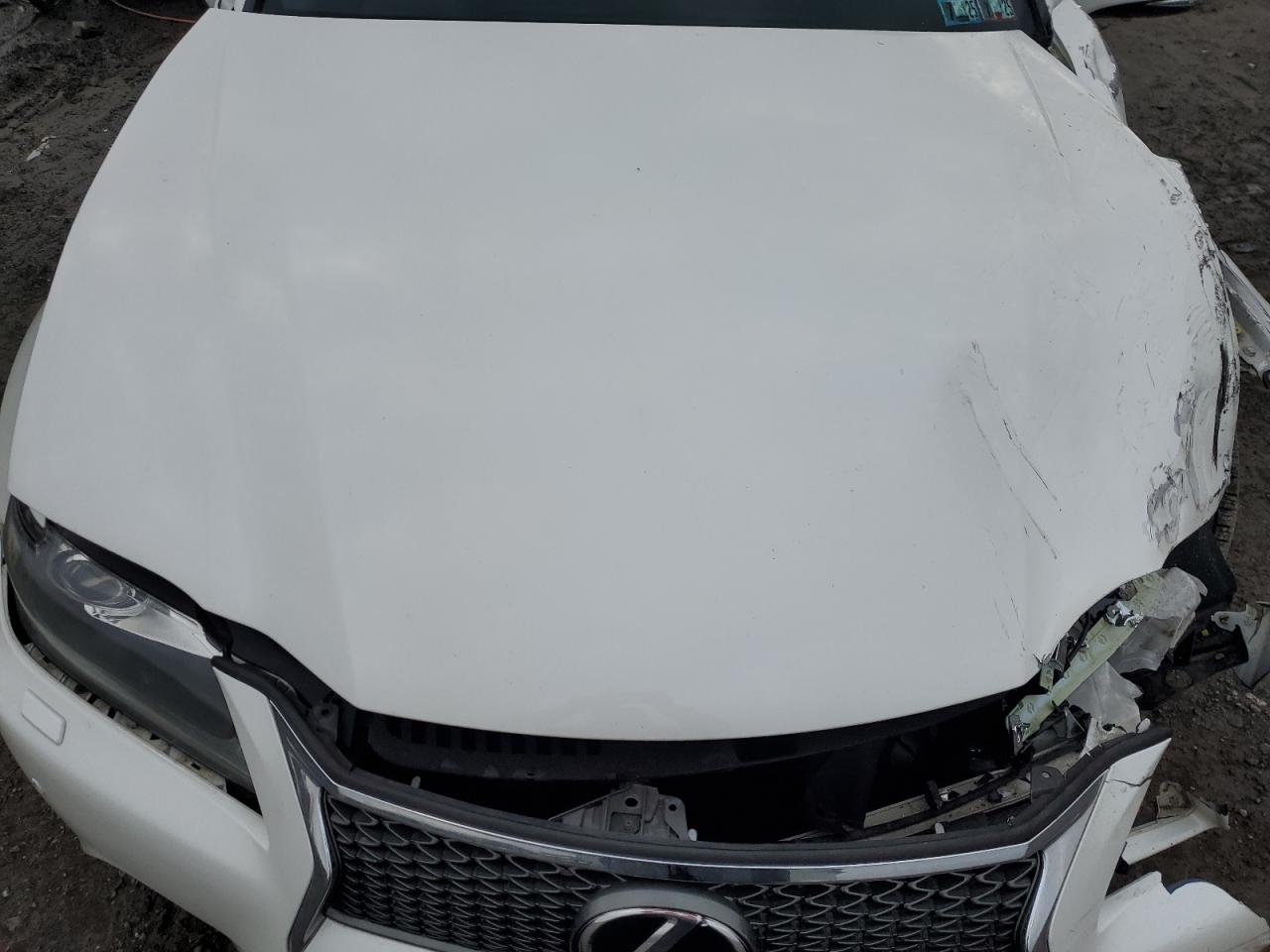 2013 Lexus GS - Image 13