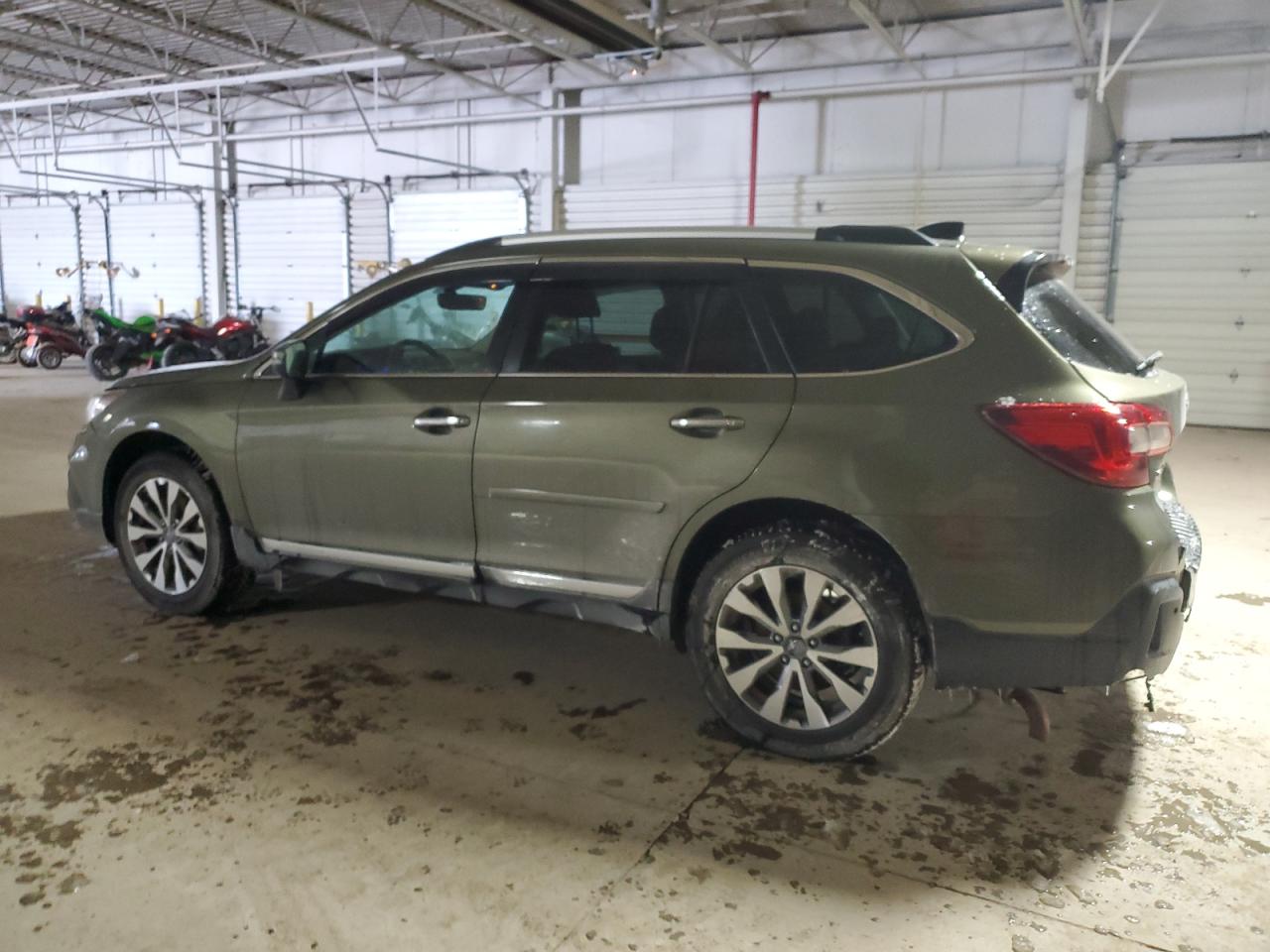 2018 Subaru Outback - Image 2