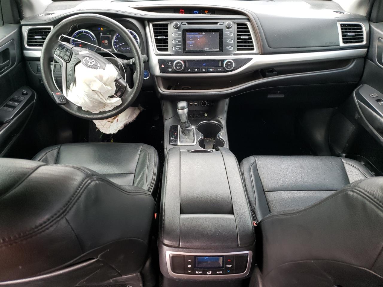 2019 Toyota Highlander - Image 8