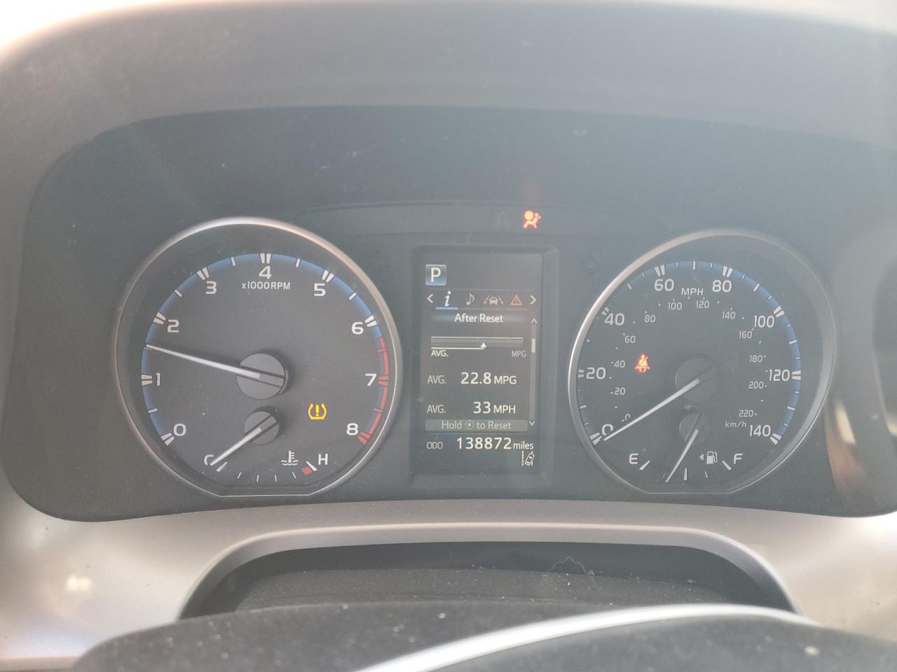 2017 Toyota RAV 4 - Image 9