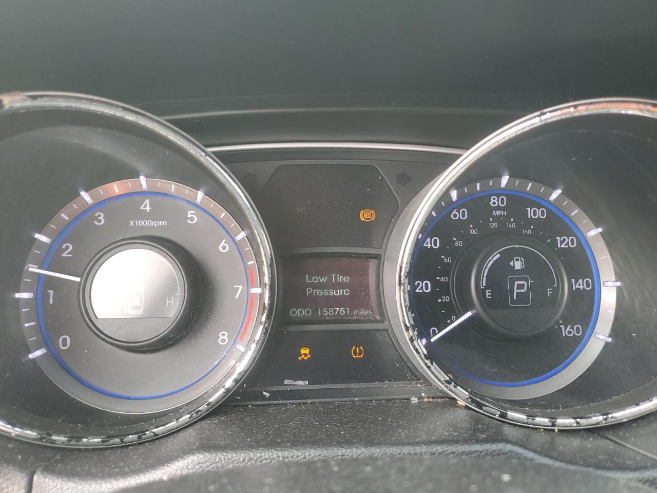2014 Hyundai Sonata - Image 9