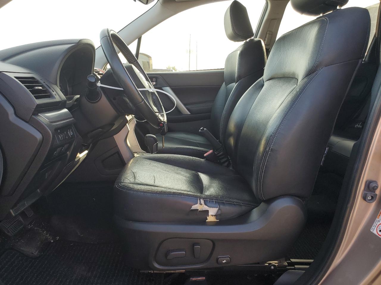 2015 Subaru Forester - Image 7