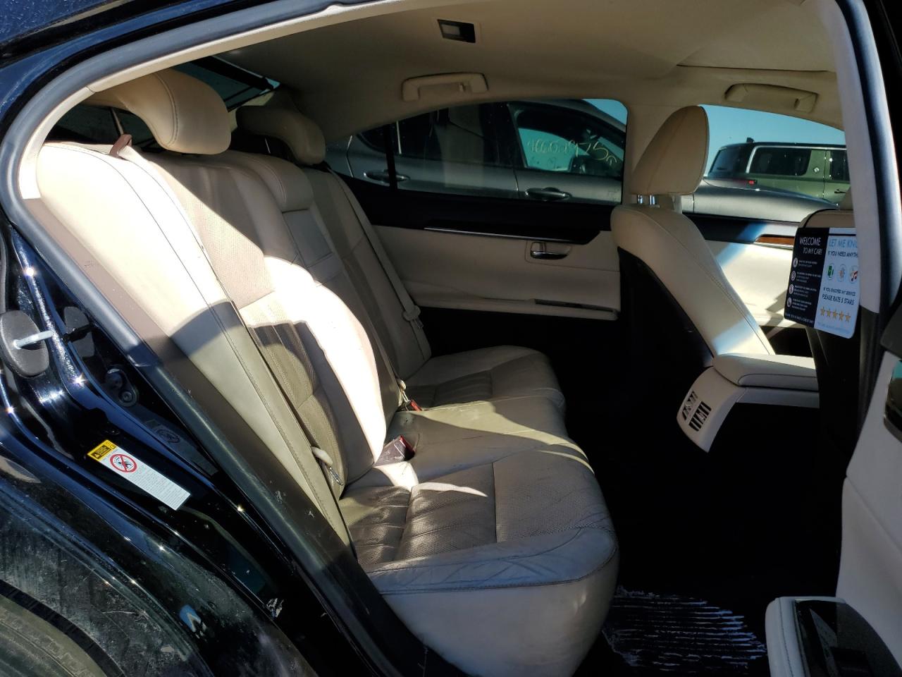 2017 Lexus ES - Image 10