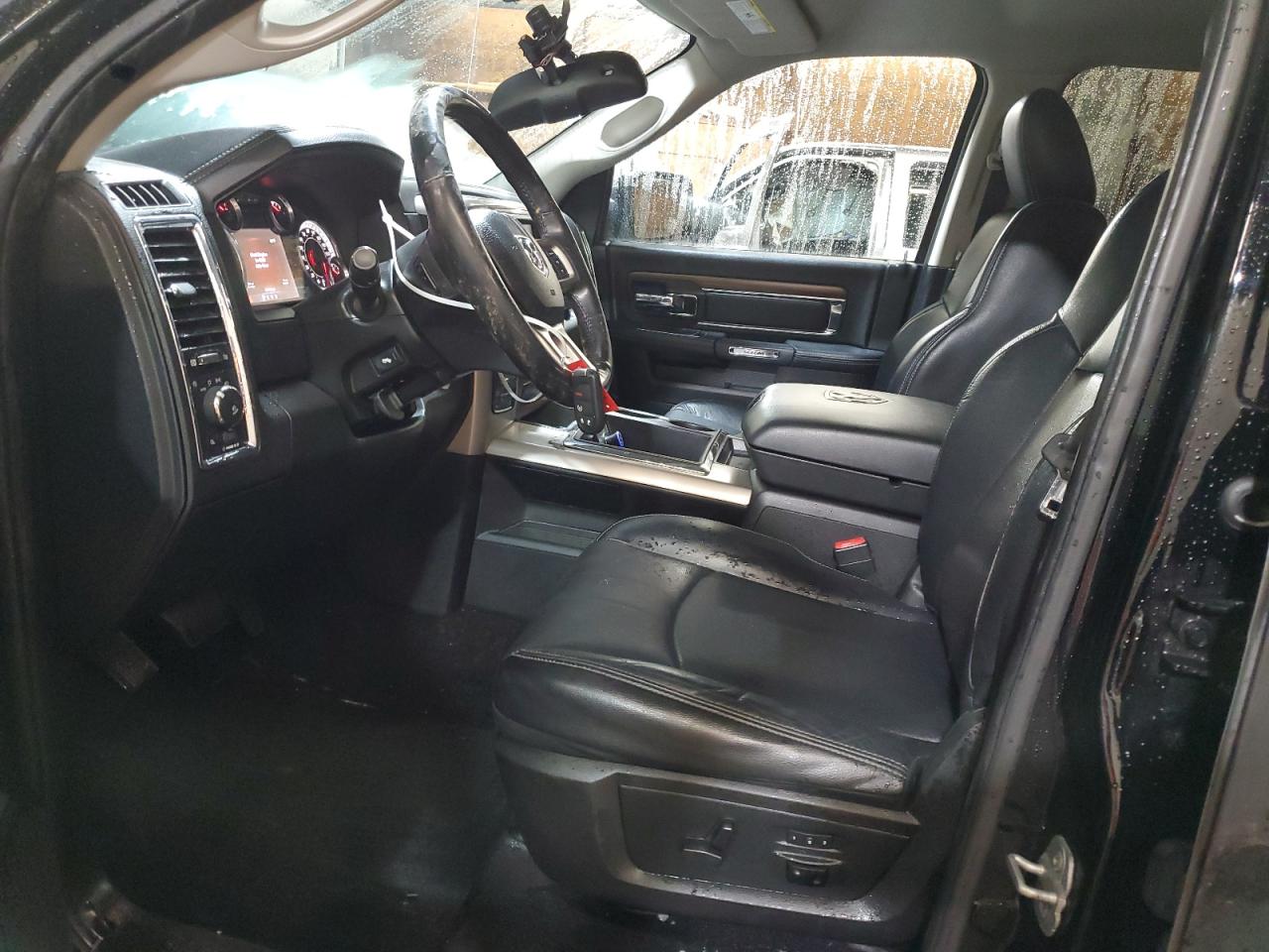 2014 RAM 1500 - Image 7