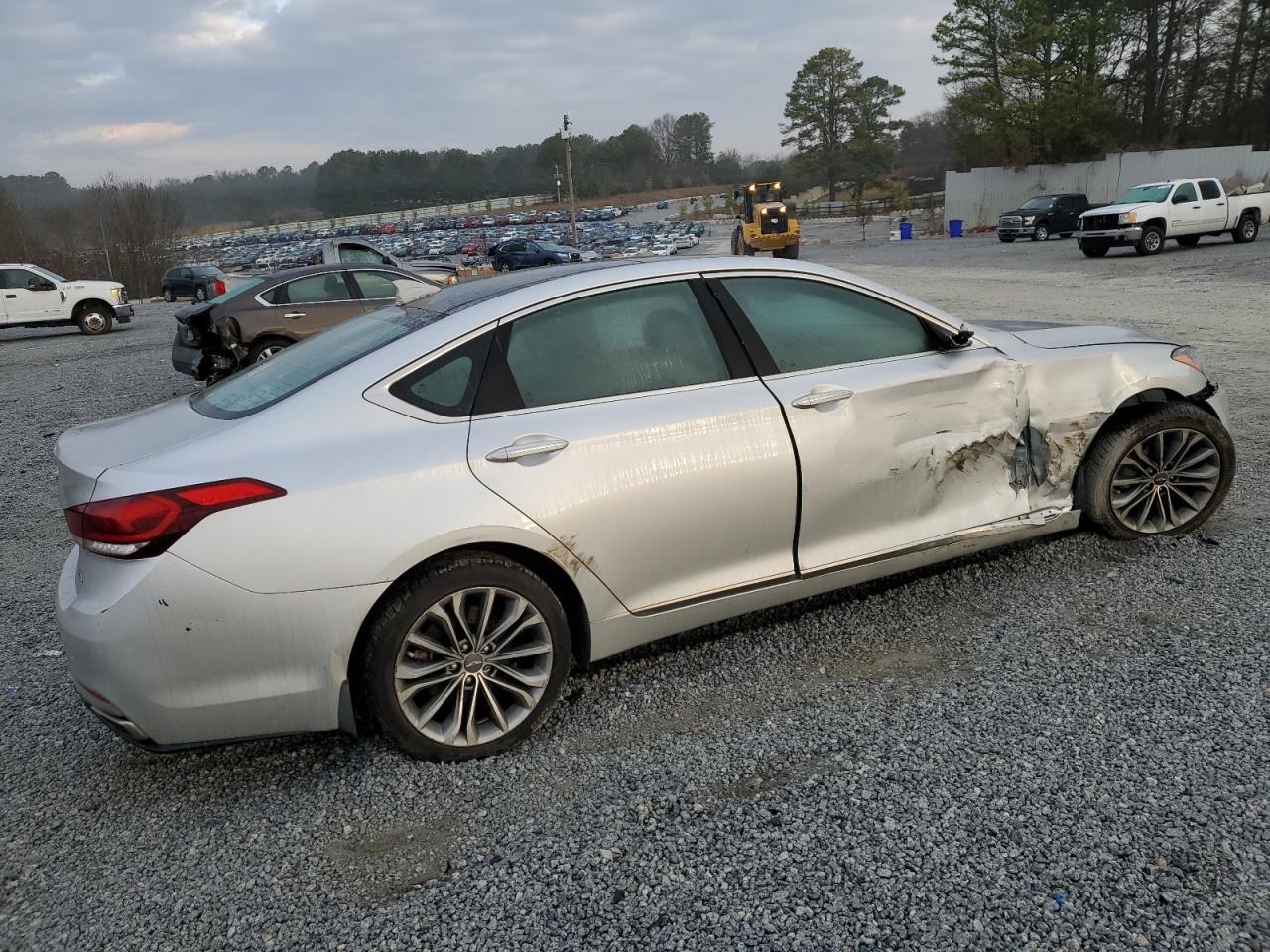2016 Hyundai Genesis - Image 3