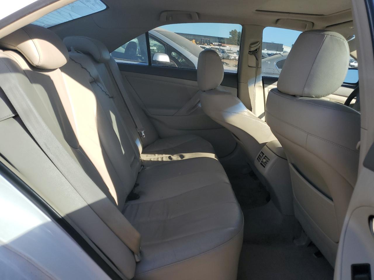 2007 Toyota Camry - Image 10