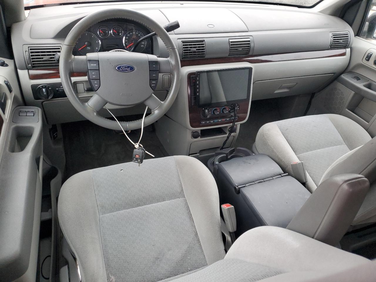 2007 Ford Freestar - Image 8