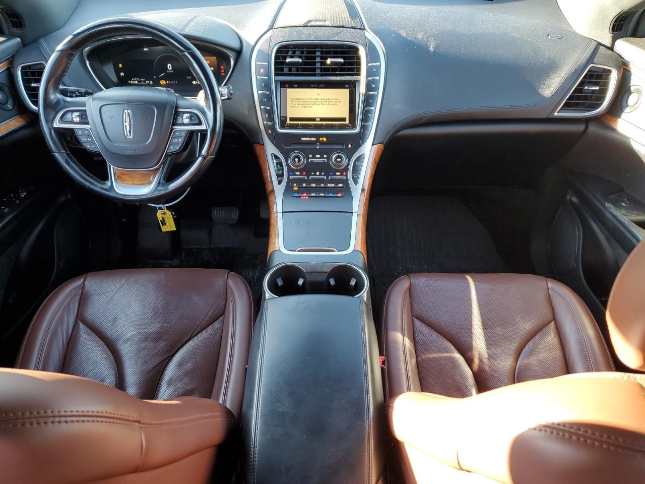 2019 Lincoln Nautilus - Image 8