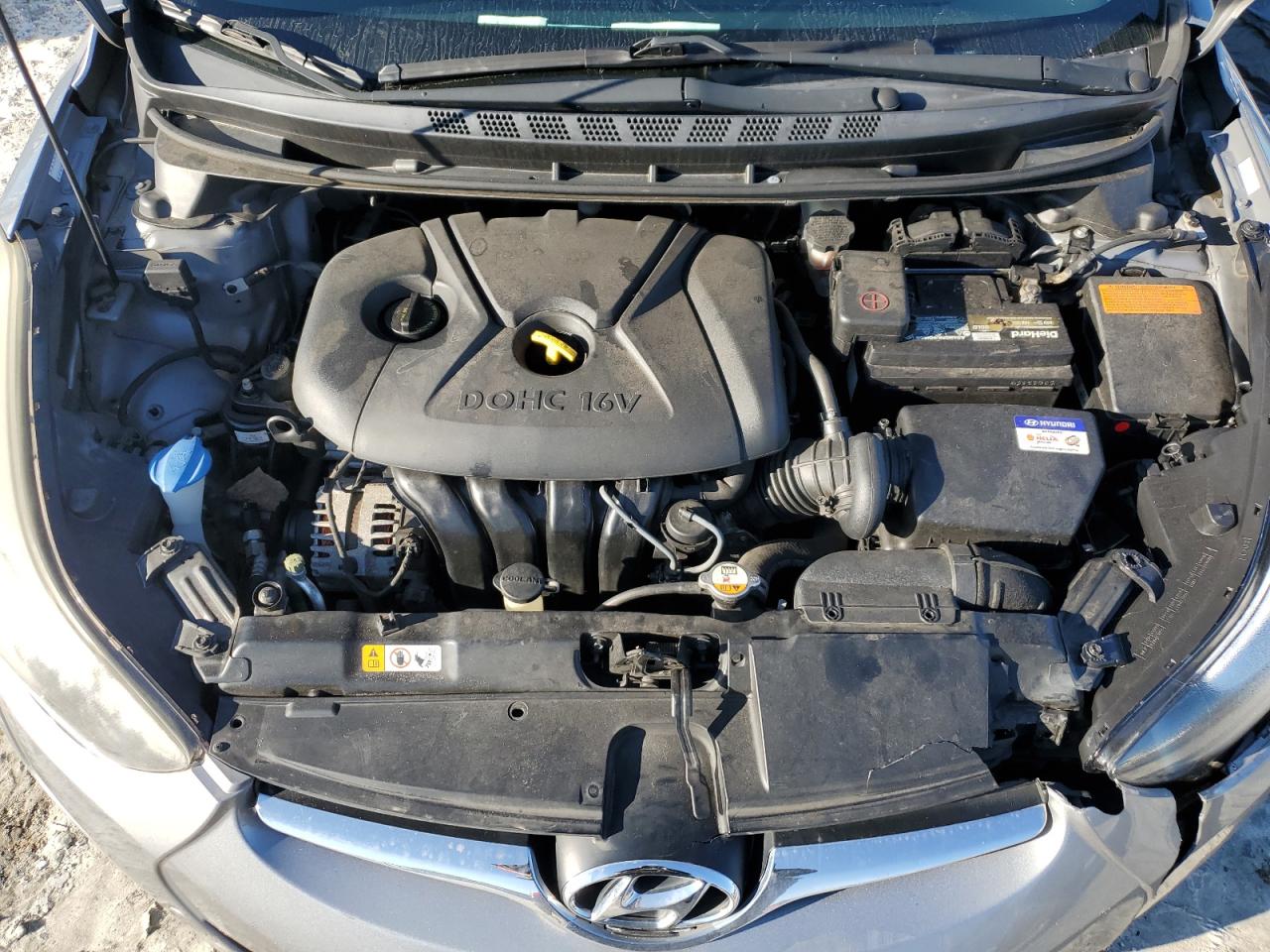 2015 Hyundai Elantra - Image 11