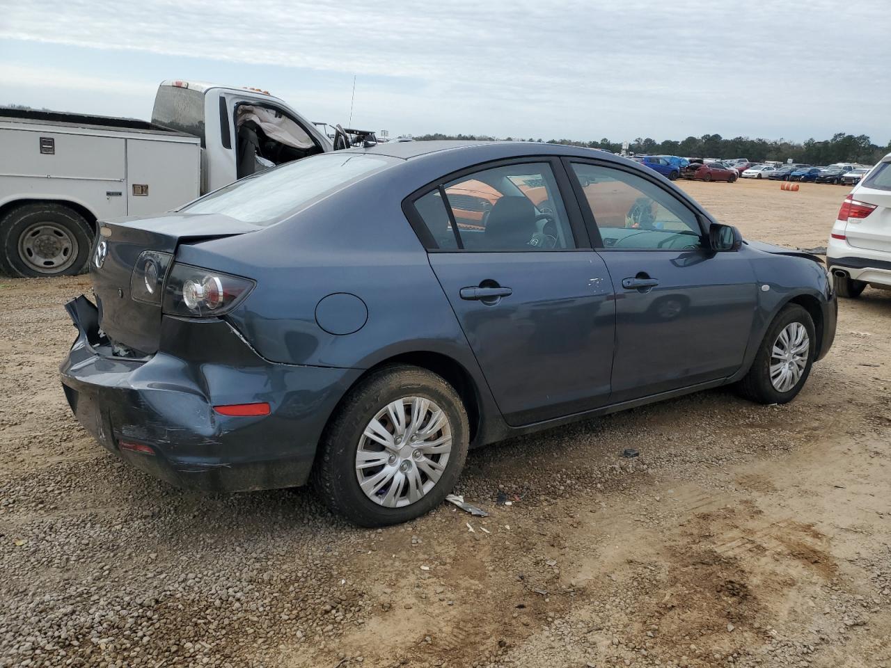 2008 Mazda 3 - Image 3