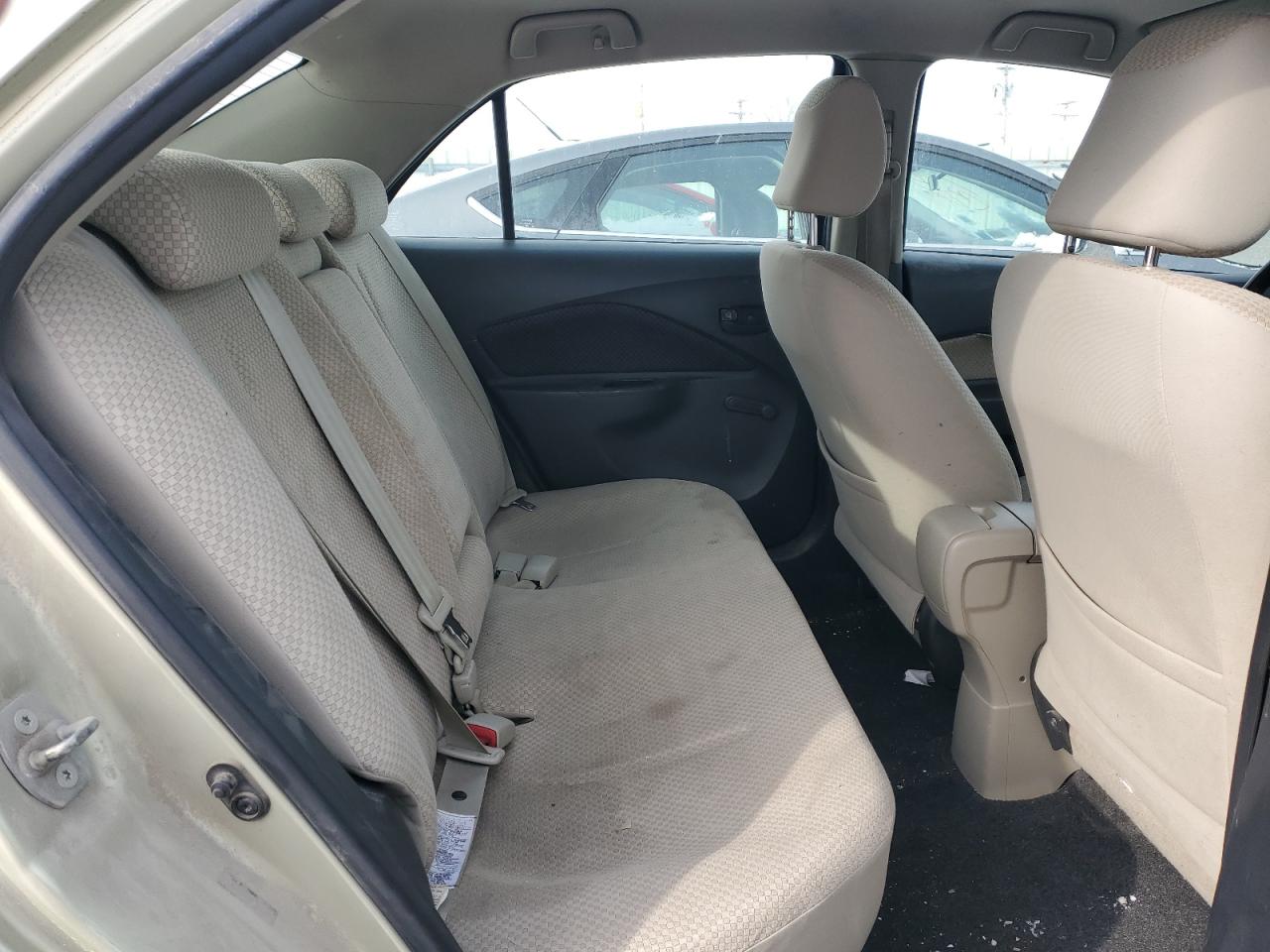 2008 Toyota Yaris - Image 10