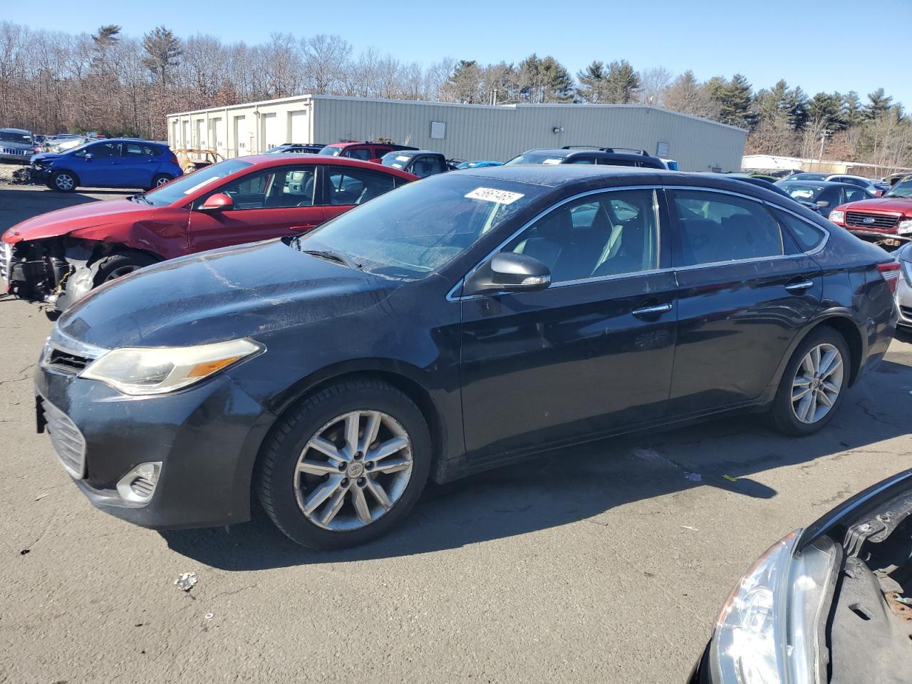 Exeter, RI에서 판매 중인 2014 Toyota Avalon Base - Frame Damage
