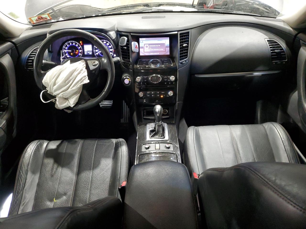 2017 Infiniti QX70 - Image 8